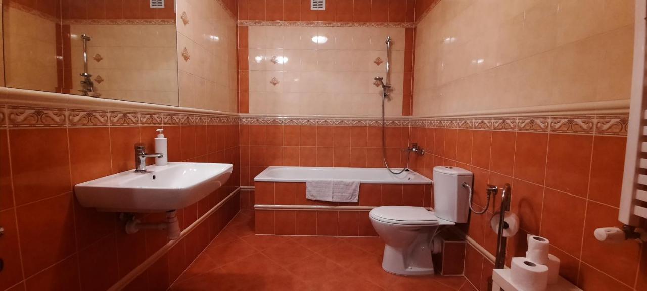 Apartamenty Sienkiewicza10 Łomża Exterior foto