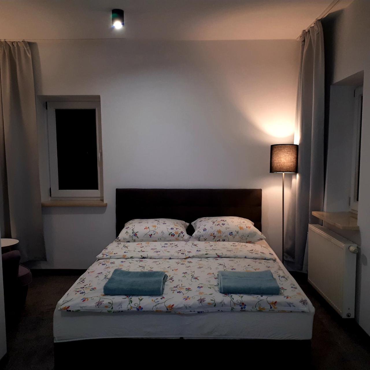 Apartamenty Sienkiewicza10 Łomża Exterior foto